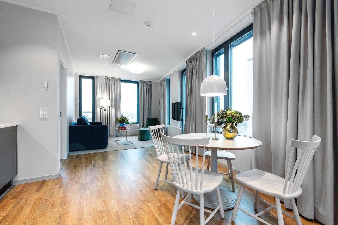 Biz Apartment Bromma Estocolmo Exterior foto A typical apartment
