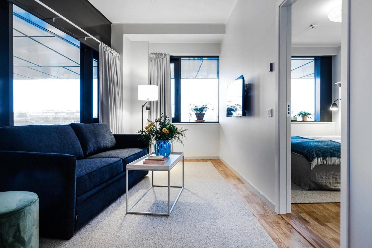 Biz Apartment Bromma Estocolmo Exterior foto A suite at the hotel